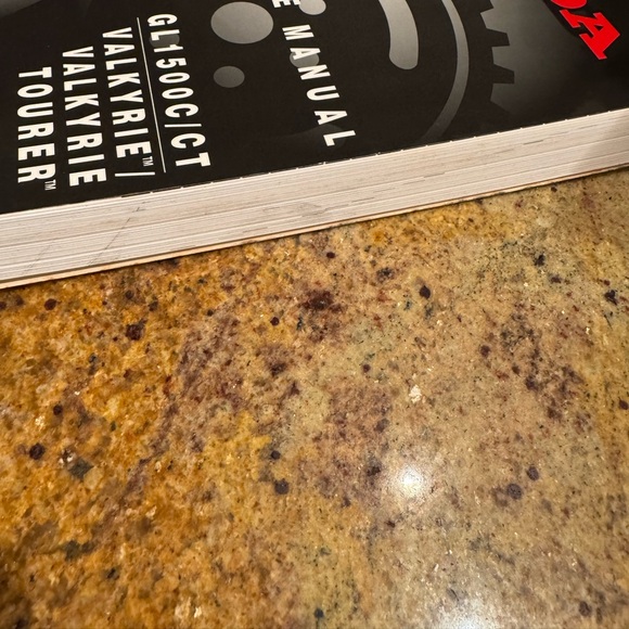 SOLD!!! 1997-1998 Honda Valkyrie GL1500C/CT Service Manual - Picture 2 of 4